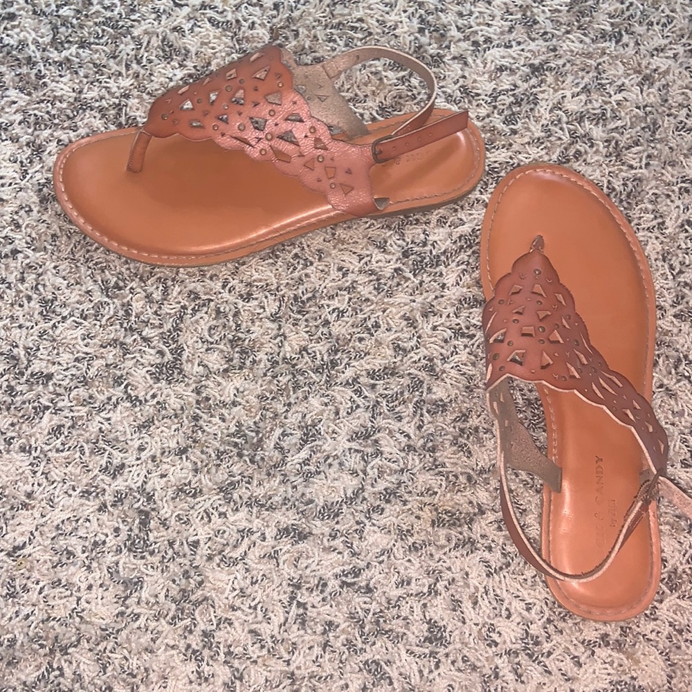 COPY - Brown sandals with design and back strap! …
